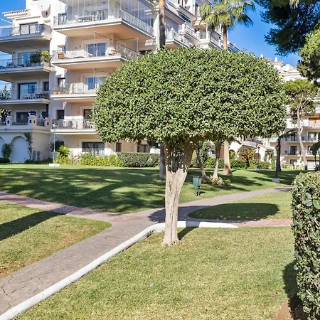 2 Bedroom Apartment, With Sea Views, In Puerto Banus * Marbella